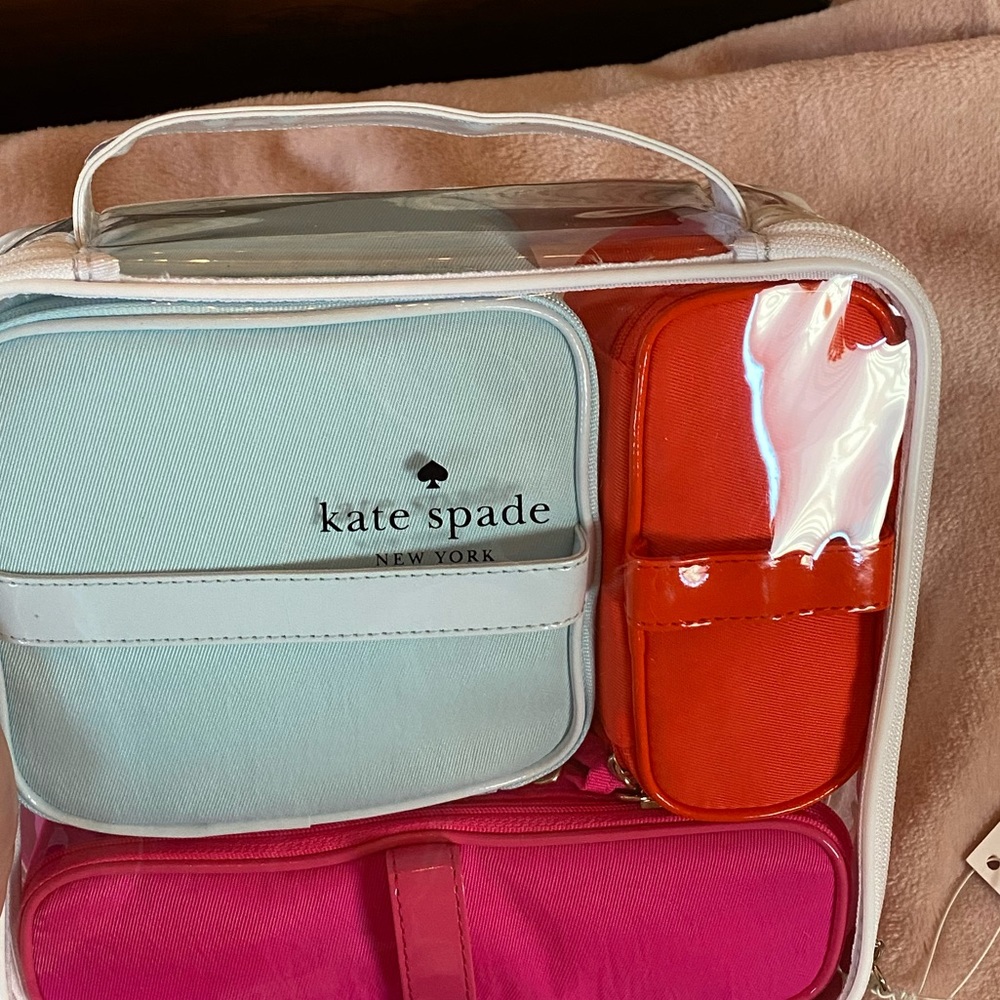 Kate Spade Cosmetic Bag 4 Piece Travel Set - Picture 7 of 7